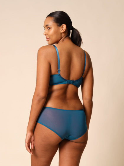 Superboost Lace Short 7714 Deep Teal