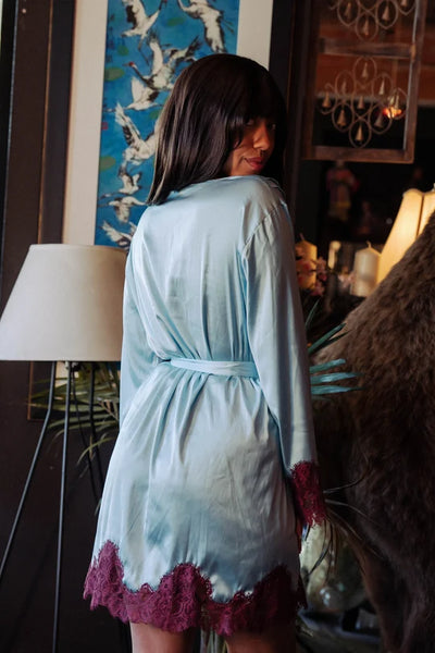 Satin Short Robe 17122 Icy Blue/Pinot Lace