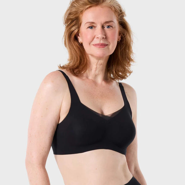 Beyond Mesh Wirefree Bra Black Onyx