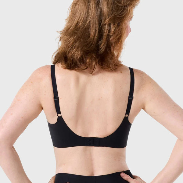 Beyond Mesh Wirefree Bra Black Onyx