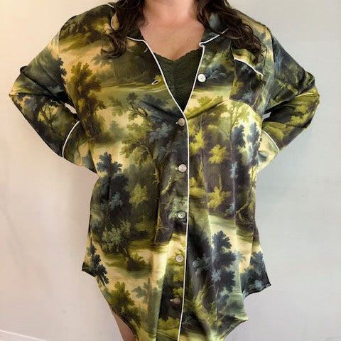 Satin Nightshirt 14201 Renaissance Landscape