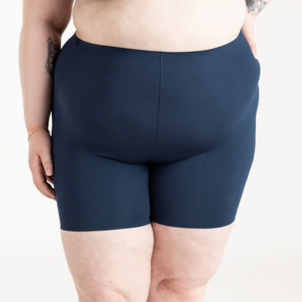 Soft Contour High Rise Bikeshort 4" Navy